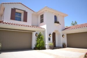 6 Common Garage Door Problems and Solutions for Perth Residents