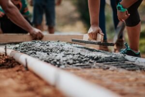 Choosing the Right Power Equipment for Your Construction Projects