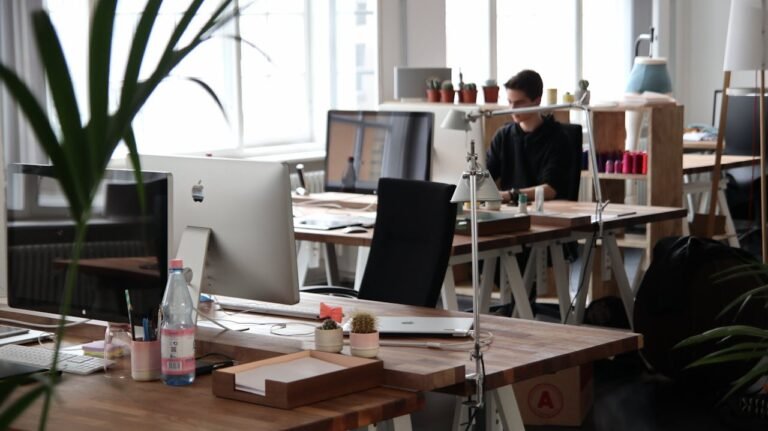 How Oregon Businesses Can Reduce Downtime When Moving Offices