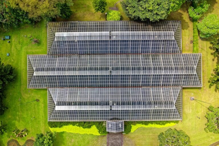 Reasons to Hire Experts for Your Modified Bitumen Roof Installation Needs