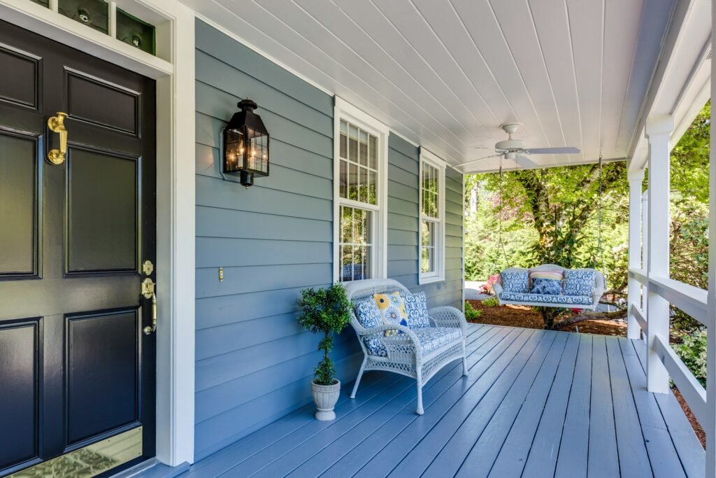 How to Attract Buyers and Sell Your Home Quickly