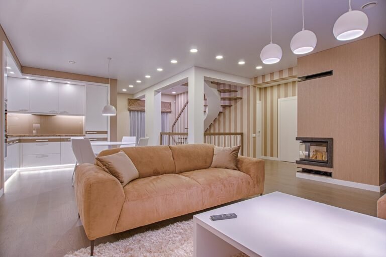 How to Select Designer Ceiling Lights for a Timeless Home Look