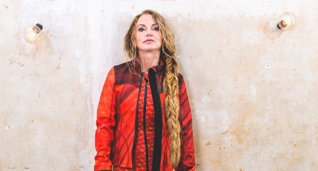 Izabella Meyer Built Mermaid Protector® from Scratch. Now It’s a Global Symbol of Female Power