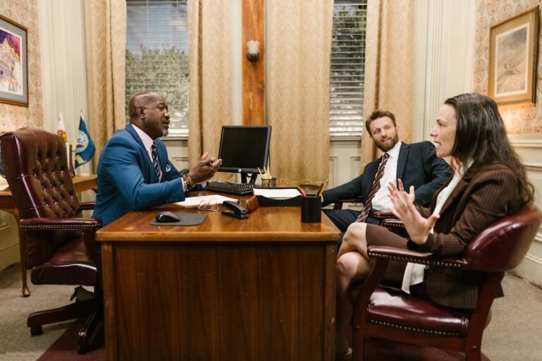 How to Choose the Best Law Firm for Commercial Litigation Success?