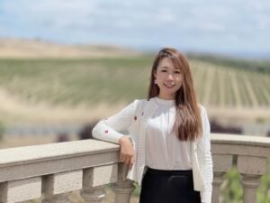 Evelyn Wu: From Entrepreneur to Scholar, Leading AI in Education