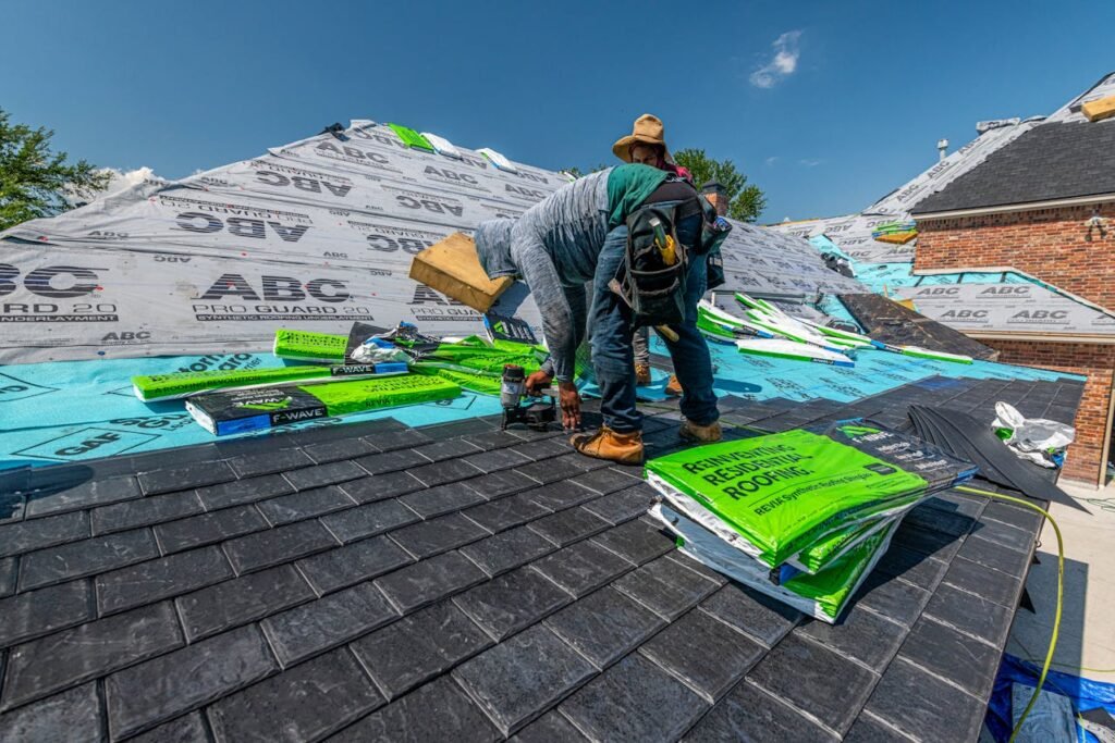 How Roofing Contractors in Montgomery Make Home Insulation An Easy Affair