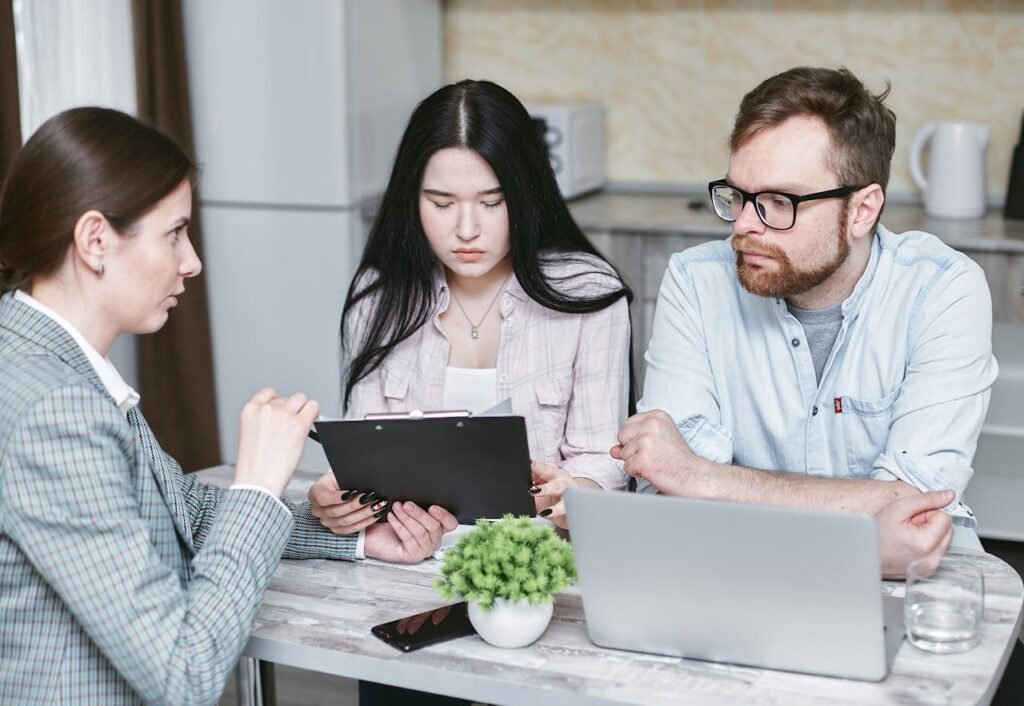 Instant Personal Loan Online for Salaried Professionals: What You Need to Know