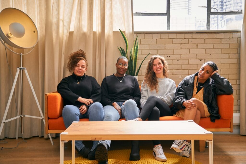 Understanding Target Market vs. Target Audience -Key Differences and Definitions