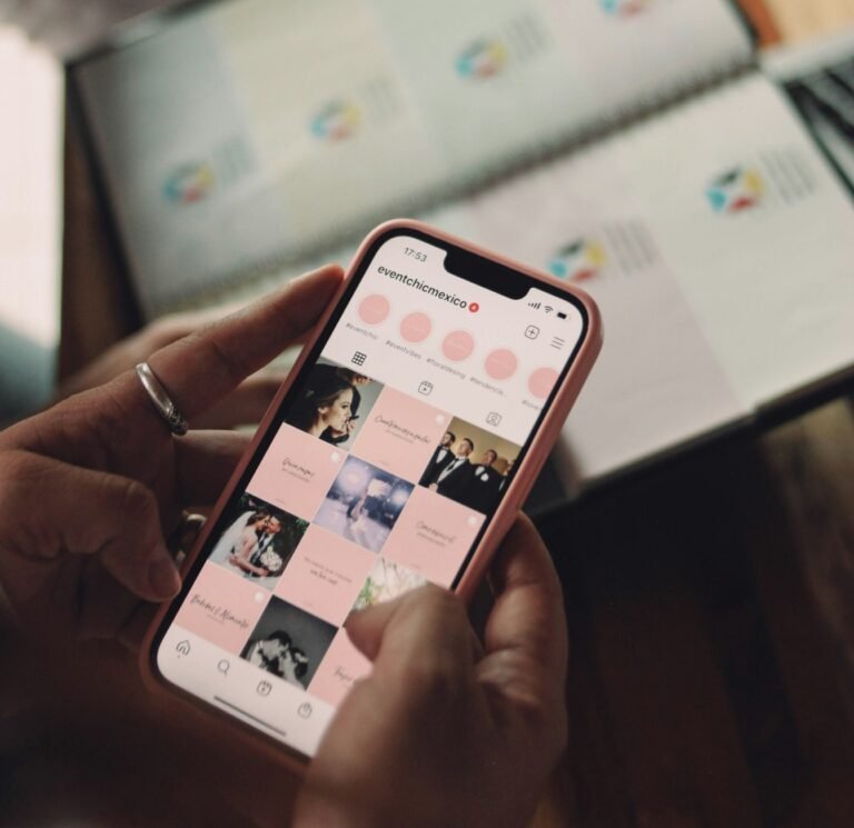 Legal scales icon next to Instagram logo representing terms of service and privacy law analysis