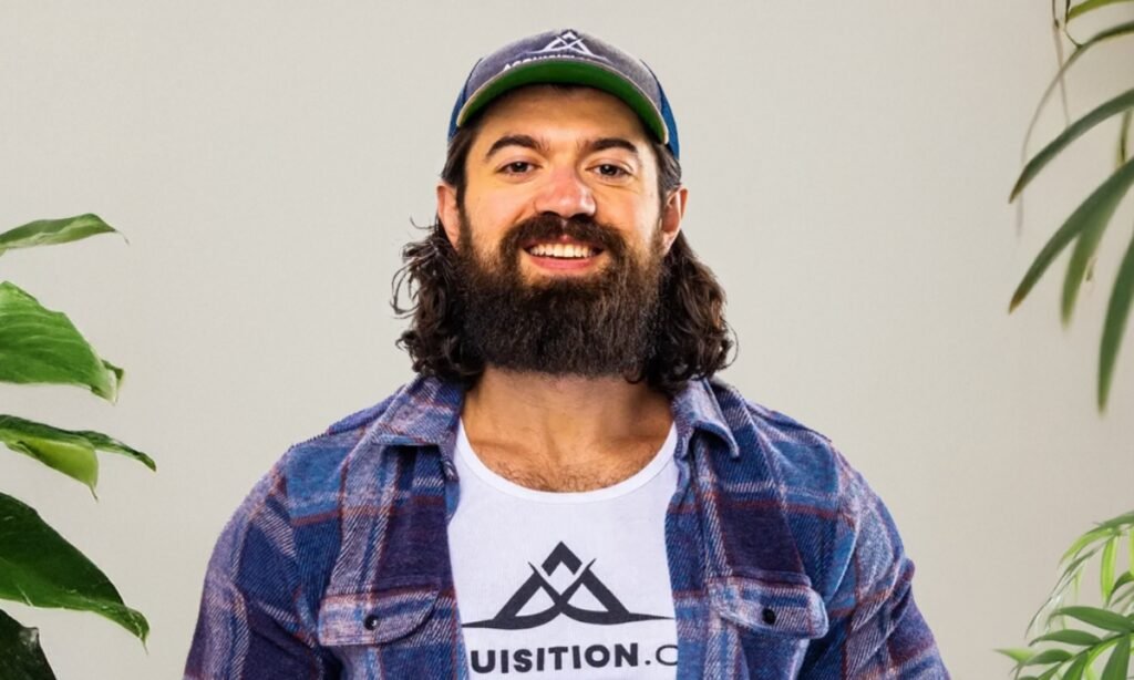 Alex Hormozi's Content System That Scaled Acquisition.com to 9 Figures