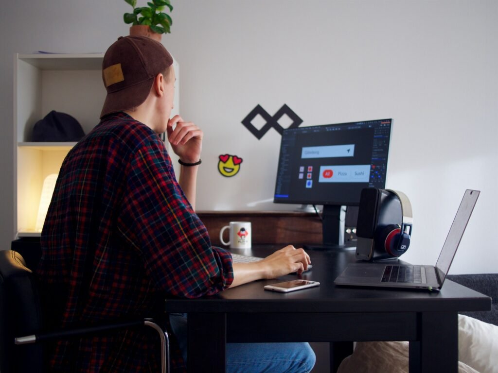 How to Become a Freelancer: A Comprehensive Guide