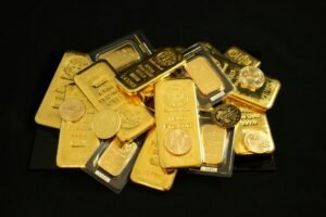 How to Safeguard Investments with Physical Gold